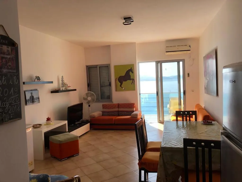 Joni Lägenhet Sarandë