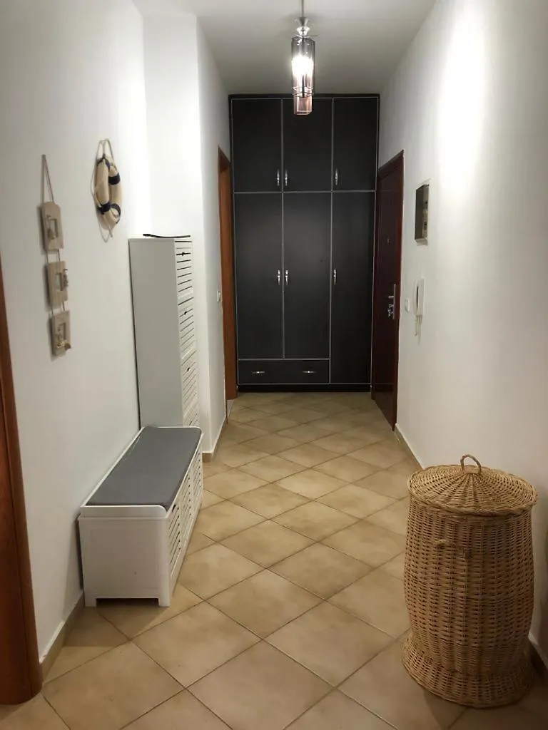Joni Lägenhet Sarandë Albanien